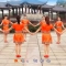 奉新紅梅廣場(chǎng)舞（民族風(fēng)圈圈舞）《苗鄉(xiāng)的侗寨請(qǐng)你來(lái)》